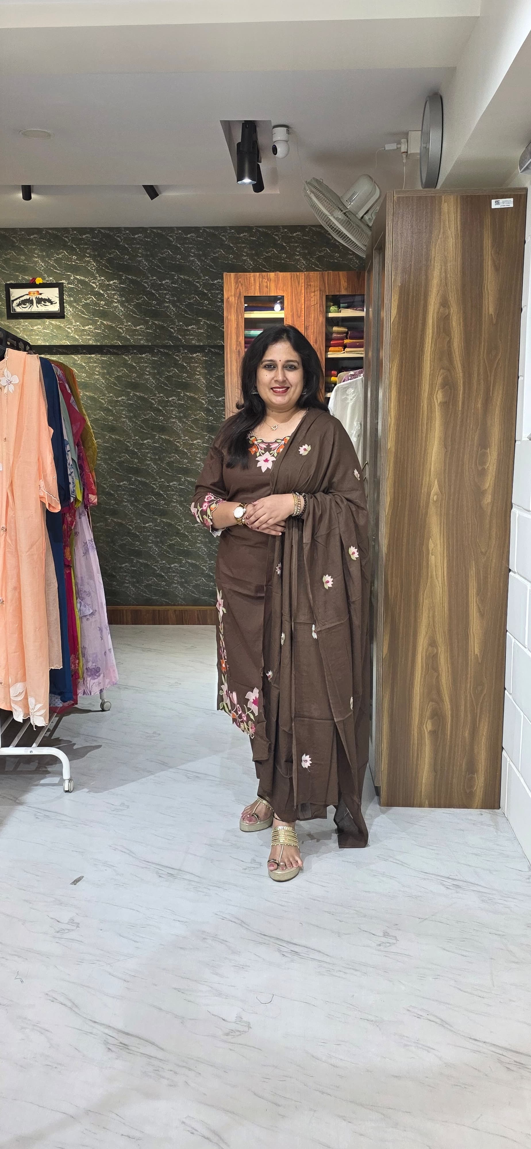 Earthy Brown Floral Kurta Set with Mul Cotton Dupatta view 3