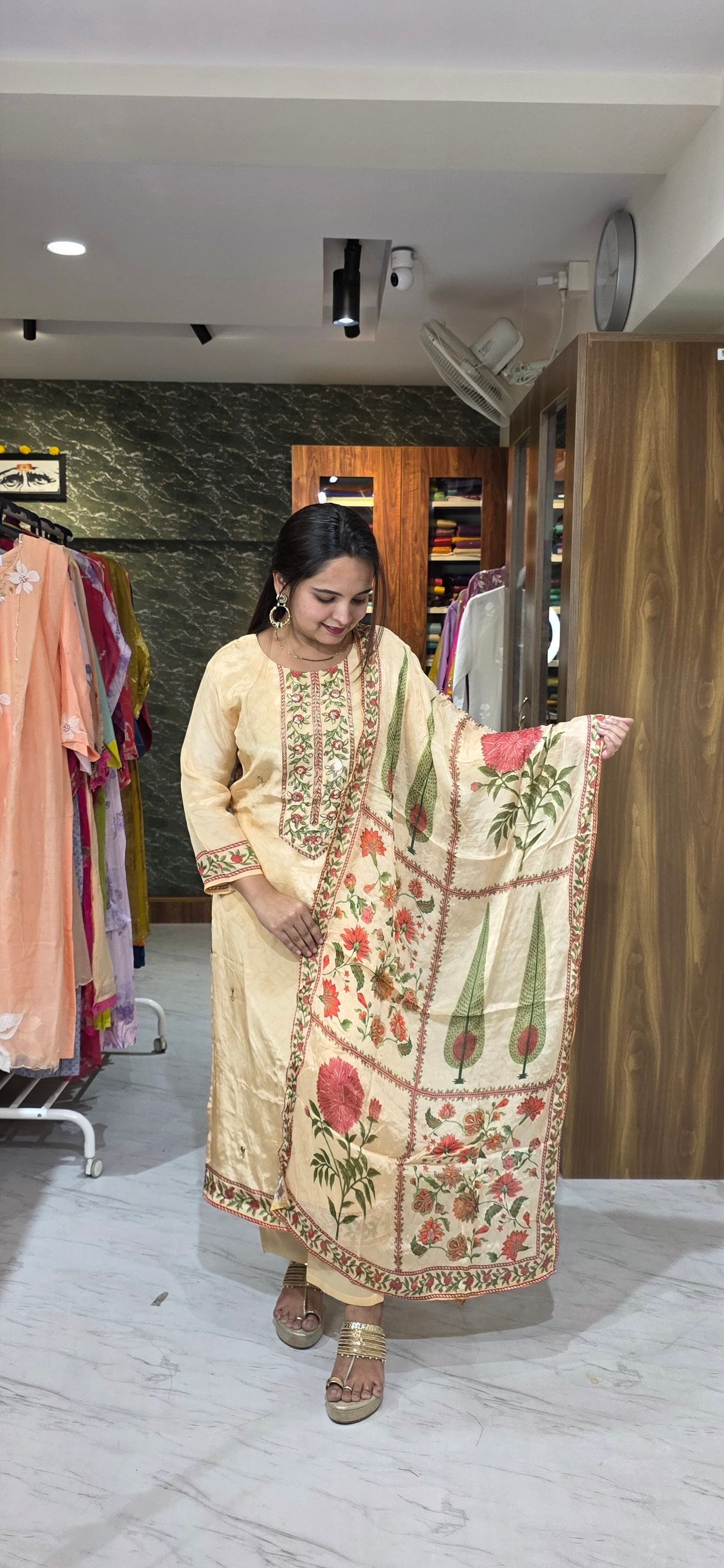 Beige Crepe Silk Zardozi Embroidered Suit Set with Floral