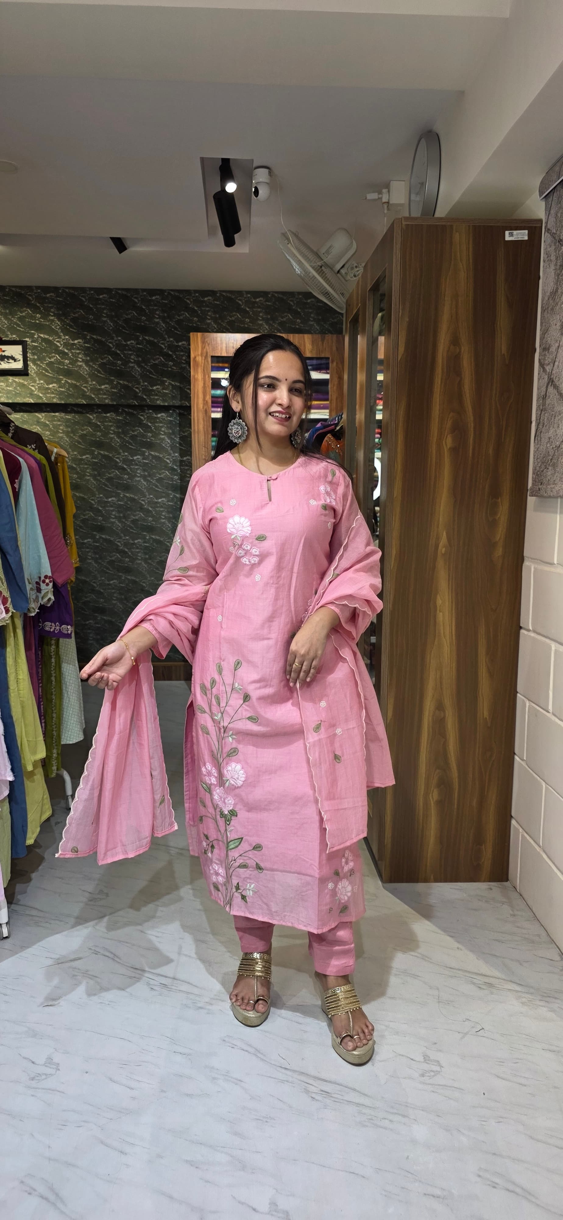 Blush Pink Embroidered Mul Chanderi Suit Set with Scallop Dupatta